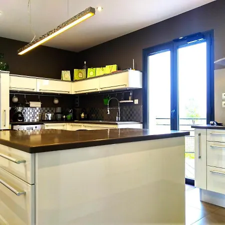 Magnifique 220m2- Quartier Residentiel Le Carreyrat - 6 A 8 Pers - 3 Doubles - Grand Jardin Et Terrasses Villa *