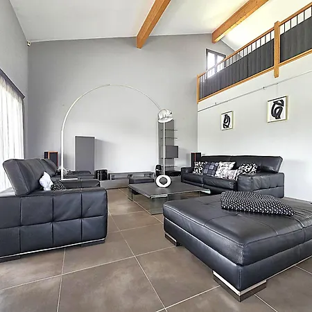 Magnifique 220m2- Quartier Residentiel Le Carreyrat - 6 A 8 Pers - 3 Doubles - Grand Jardin Et Terrasses Villa *