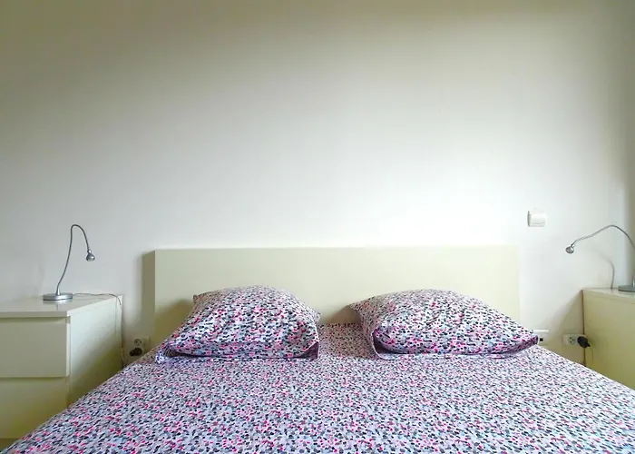 Magnifique 220m2- Quartier Residentiel Le Carreyrat - 6 A 8 Pers - 3 Doubles - Grand Jardin Et Terrasses 别墅 *